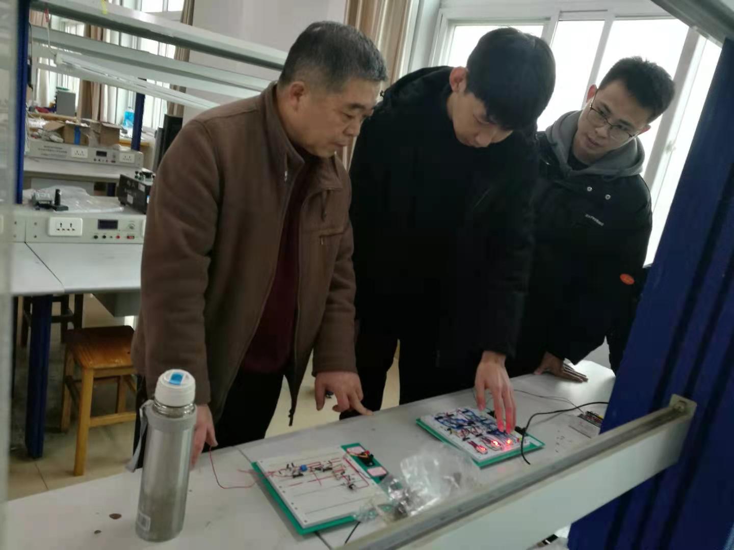 加拿大28平台