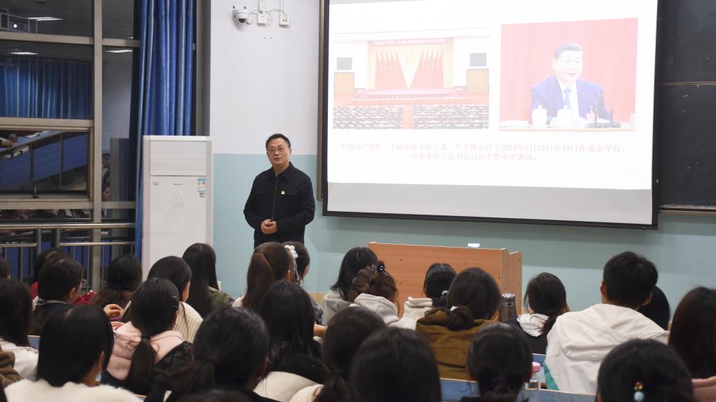 加拿大28平台